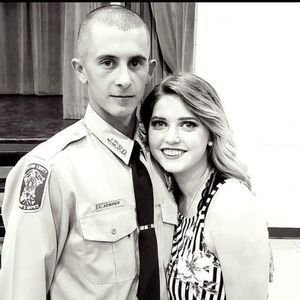 Meet your Posher, Logan